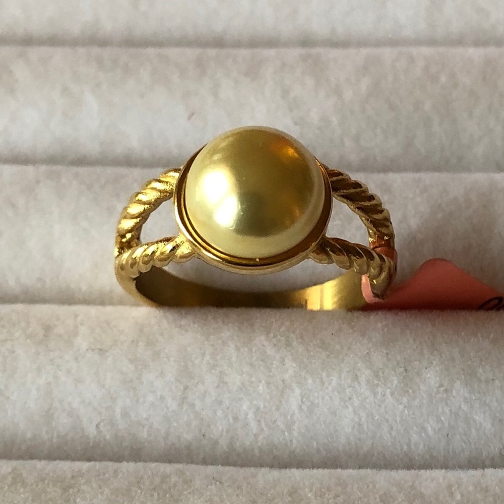 Simulated Golden Pearl Ring